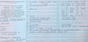 KFZ-Schein für Schadenmeldung